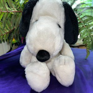 📌Kohl's Cares for Kids Cute Snoopy Peanuts Stuffed Animal
